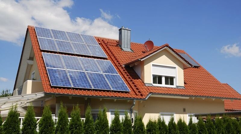Tipos de paneles solares para casa de campo